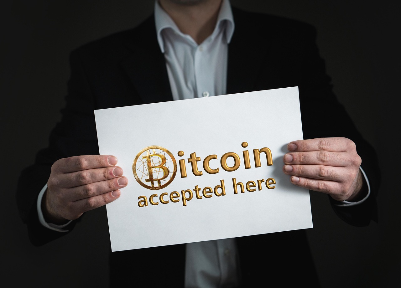 Детский рисунок на тему криптовалют